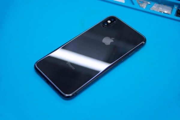 
Почему в iPhone появляется короткое замыкание и как это исправить 
